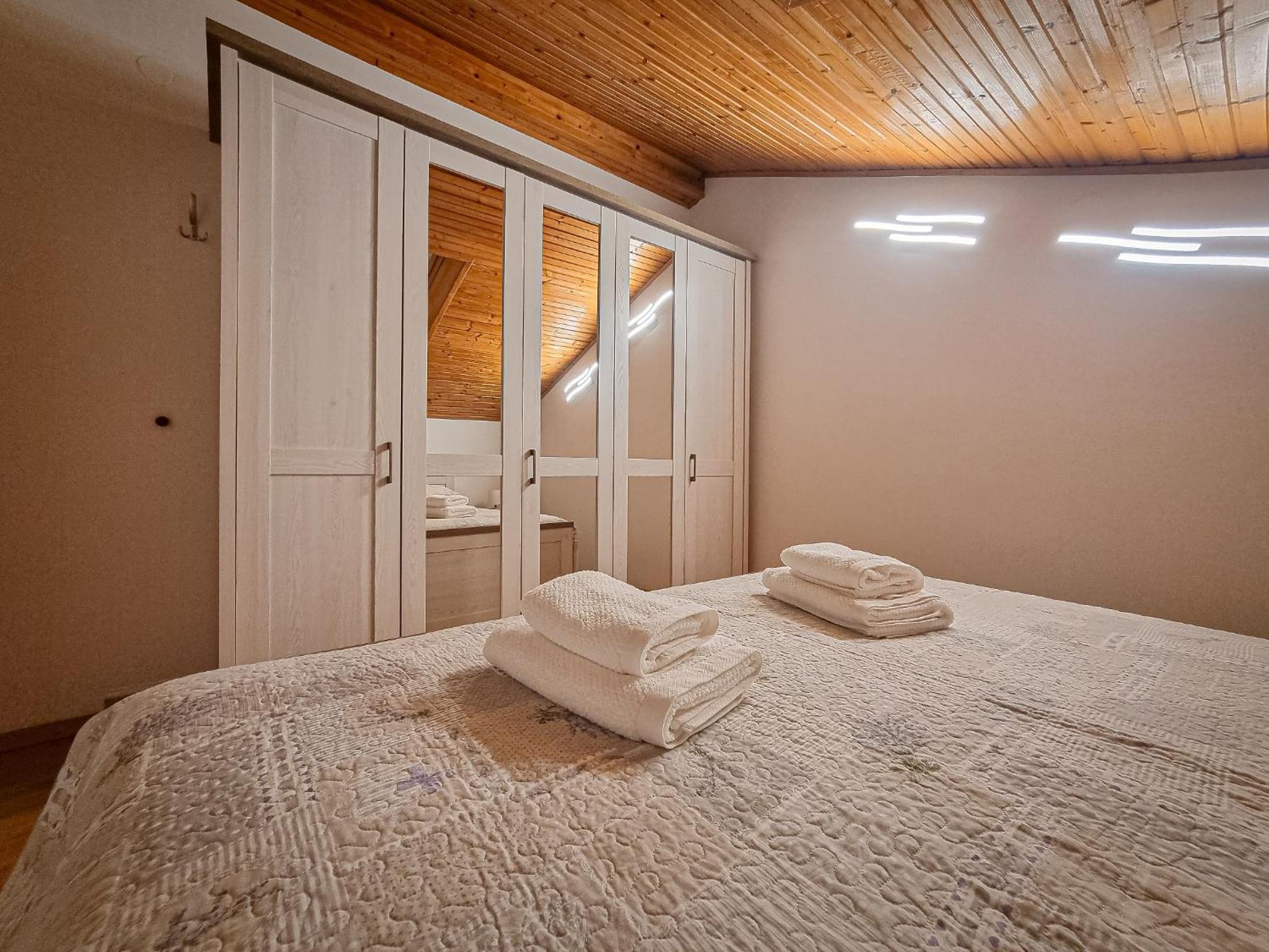 Apartments Marija Nada Malinska Kültér fotó