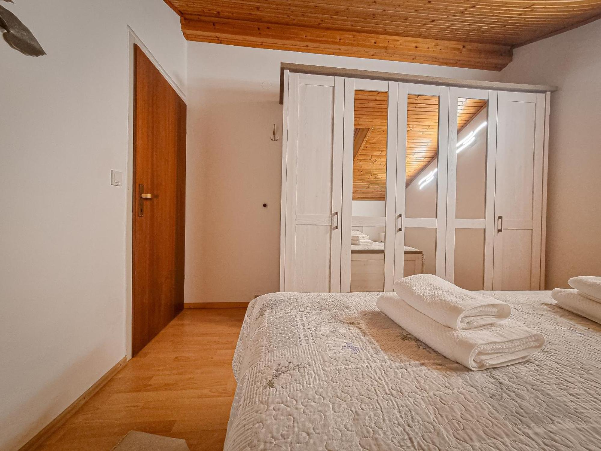 Apartments Marija Nada Malinska Kültér fotó